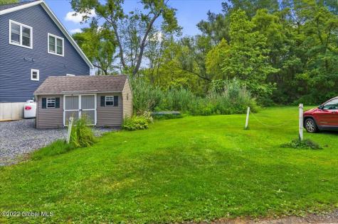 130 Franklin Beach Road Saratoga Springs NY 12866