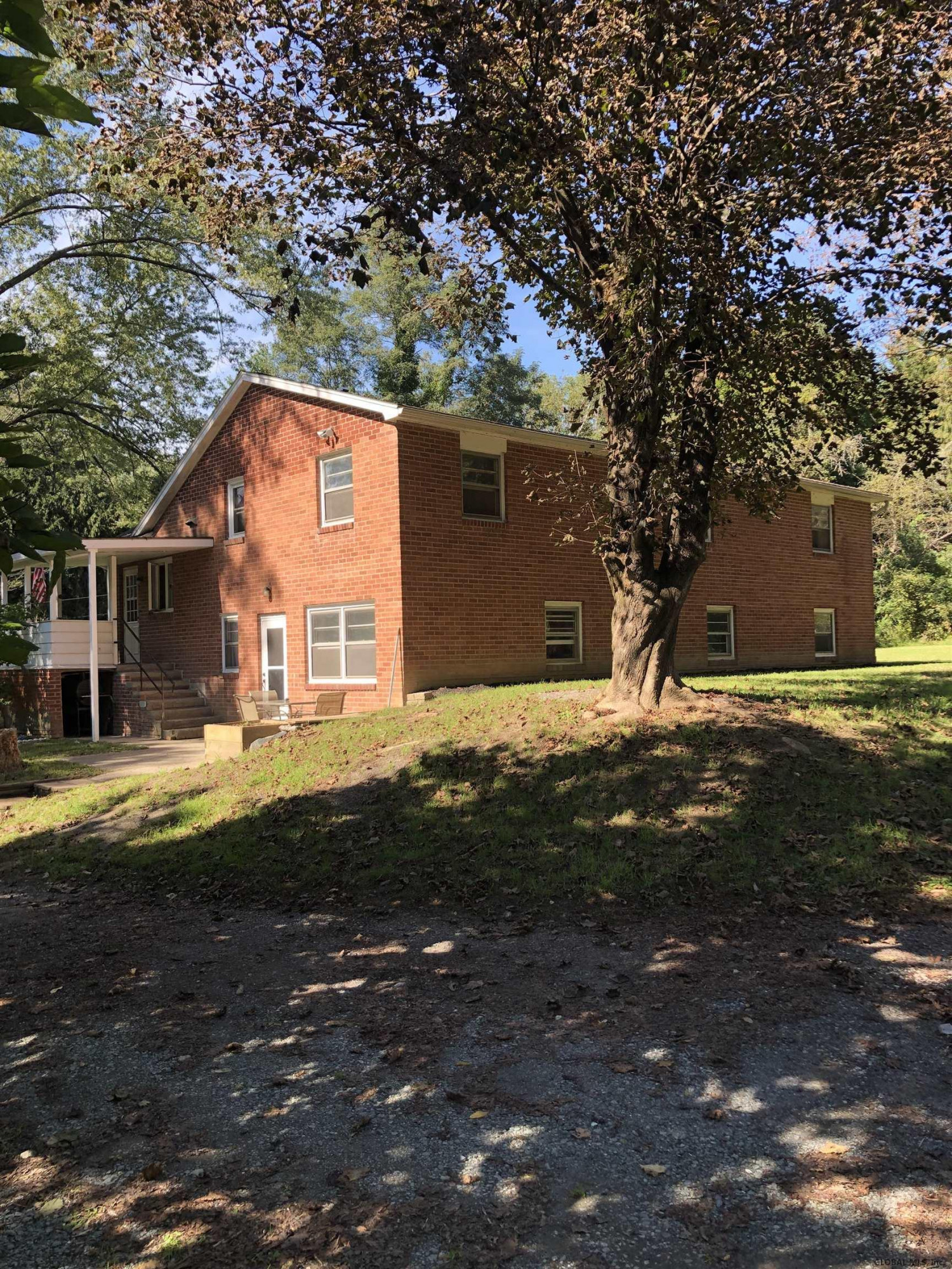 1512 Route 9 Stuyvesant NY 12173