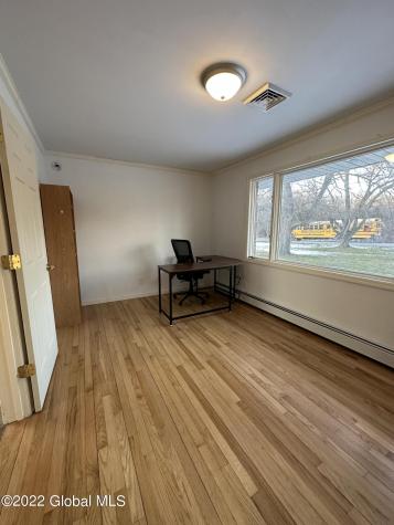 27 Reservoir Road New Baltimore NY 12192