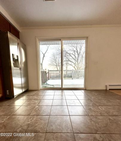 27 Reservoir Road New Baltimore NY 12192