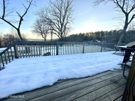 27 Reservoir Road New Baltimore NY 12192