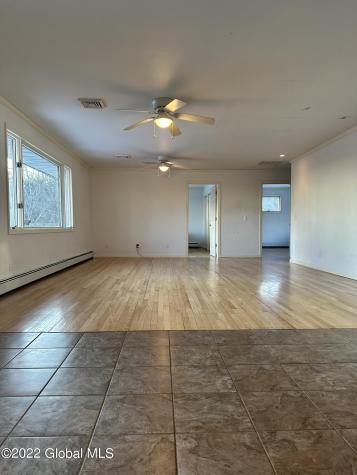 27 Reservoir Road New Baltimore NY 12192