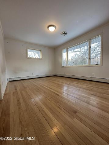 27 Reservoir Road New Baltimore NY 12192