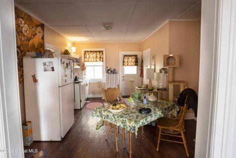 3028 6th Avenue Troy NY 12180