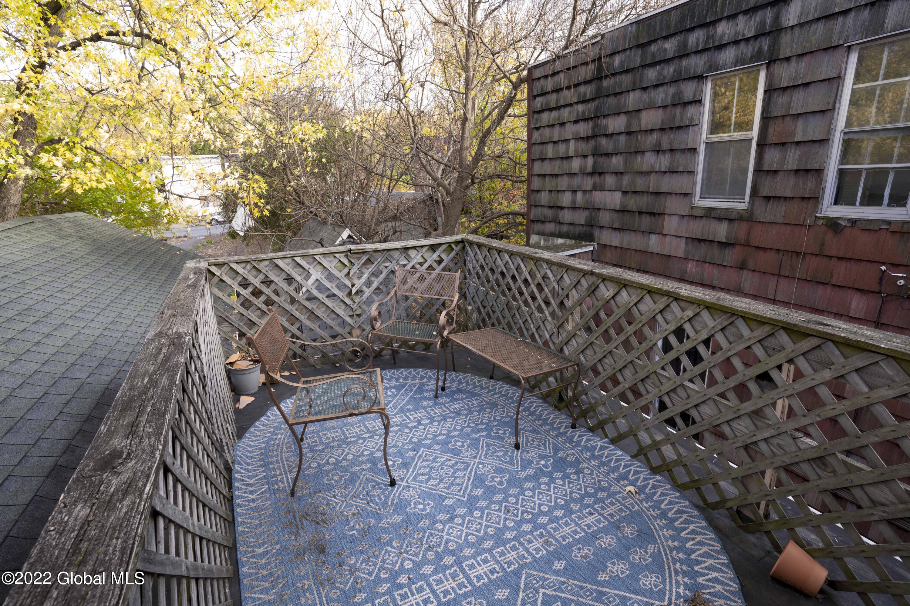 3028 6th Avenue Troy NY 12180