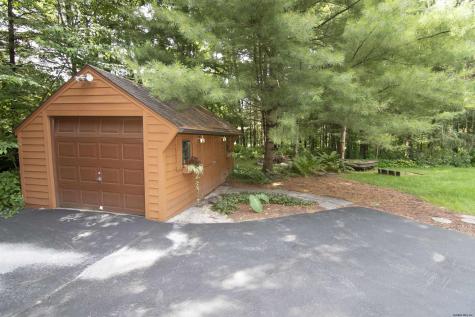 3 Rainbow Way Malta NY 12020