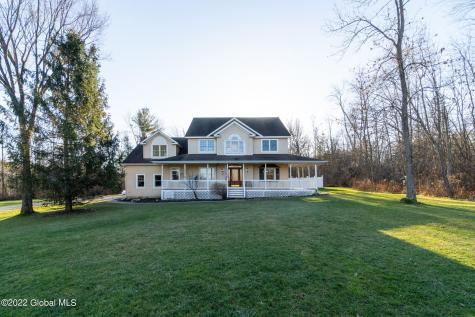25 Outlet Road Ballston Lake NY 12019