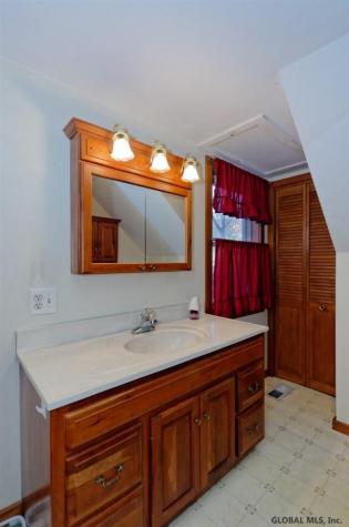 875 Ny Route 43 Stephentown NY 12168