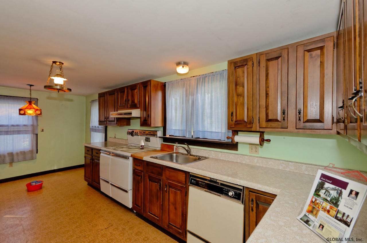 875 Ny Route 43 Stephentown NY 12168