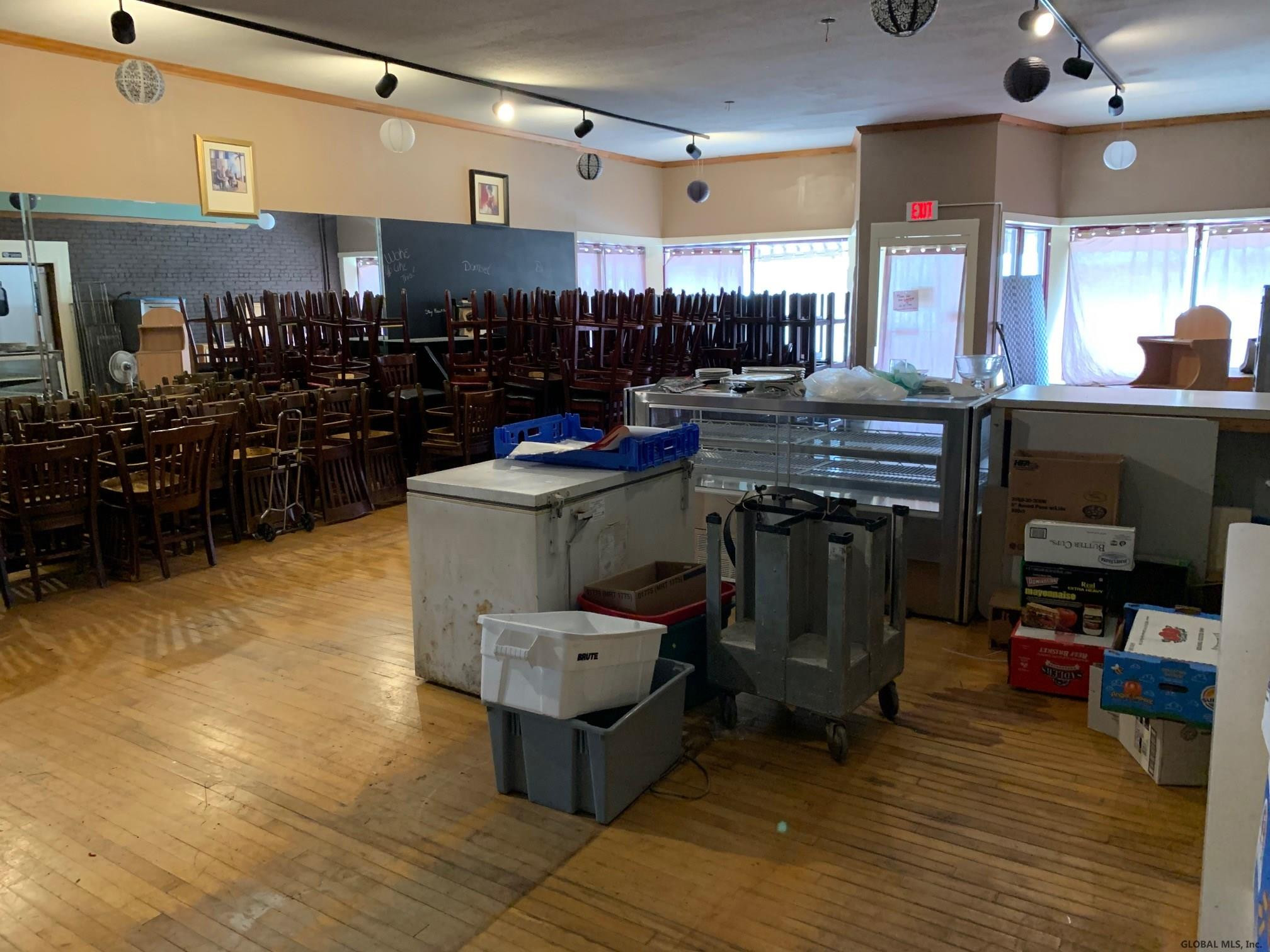 159 N Main Mechanicville NY 12118