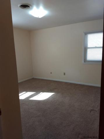 597 Via Ponderosa Guilderland NY 12303