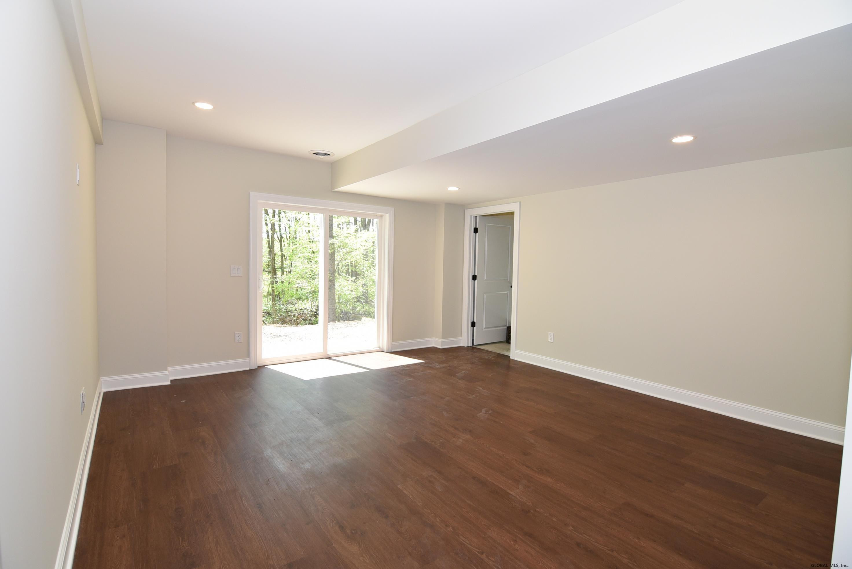 213 Patriot Hill Drive Saratoga Springs NY 12866