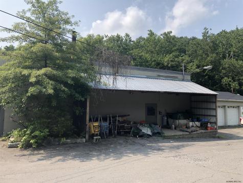 15 Mill Street Chatham NY 12037
