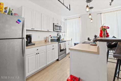 138 Washington Avenue Albany NY 12210