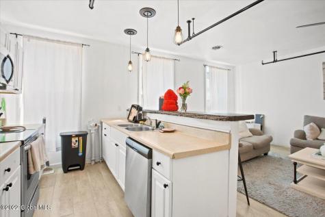 138 Washington Avenue Albany NY 12210