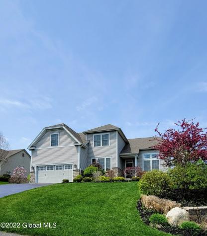 32 Sheldon Drive Mechanicville NY 12118