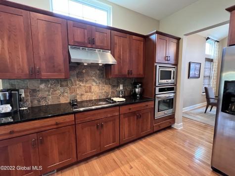 32 Sheldon Drive Mechanicville NY 12118