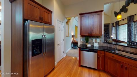 32 Sheldon Drive Mechanicville NY 12118