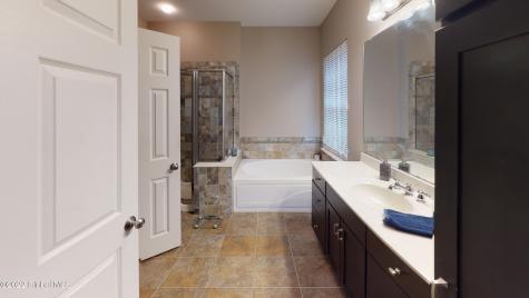 32 Sheldon Drive Mechanicville NY 12118