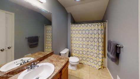 32 Sheldon Drive Mechanicville NY 12118