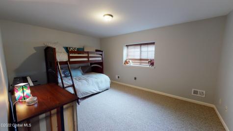 32 Sheldon Drive Mechanicville NY 12118