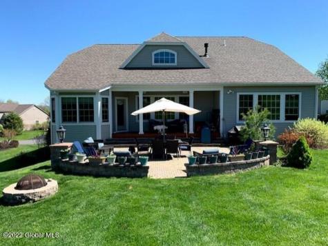 32 Sheldon Drive Mechanicville NY 12118