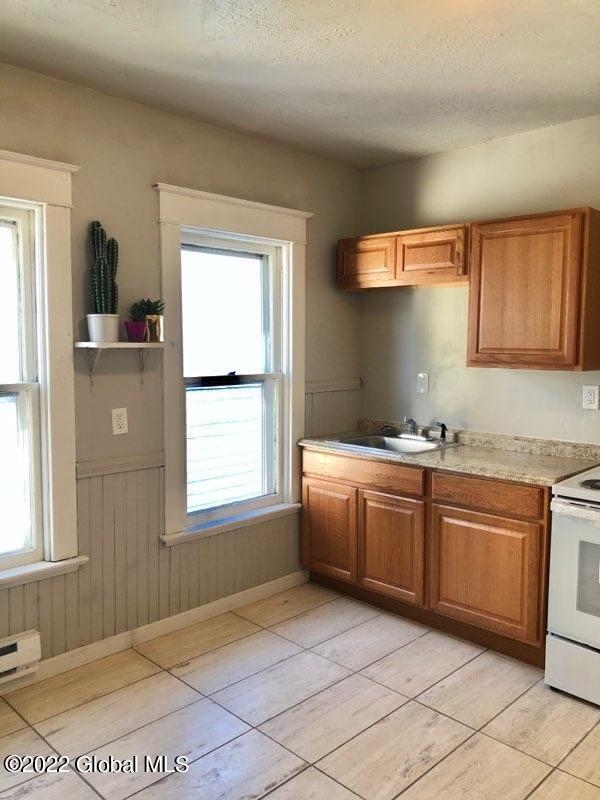 1821 Broadway Schenectady NY 12306