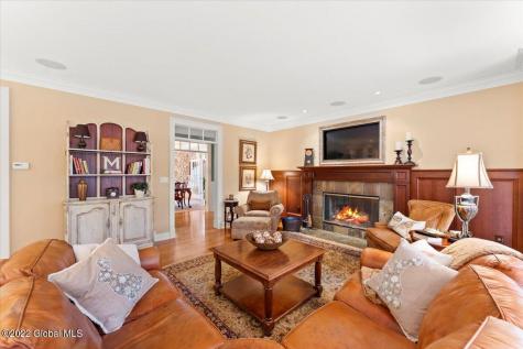 200 Agostino Avenue Niskayuna NY 12309