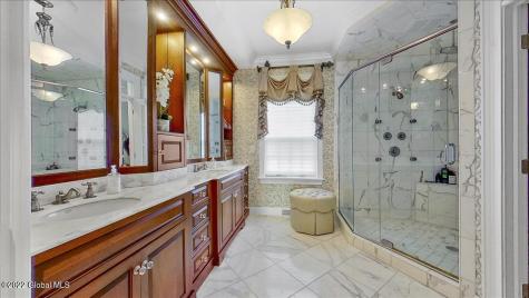 200 Agostino Avenue Niskayuna NY 12309