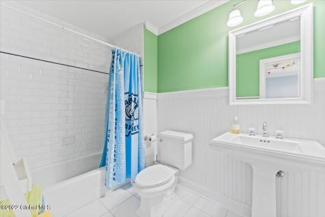 200 Agostino Avenue Niskayuna NY 12309