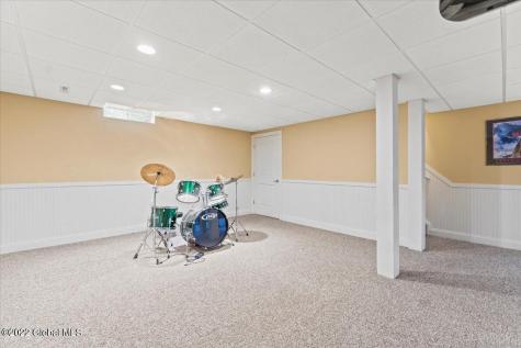200 Agostino Avenue Niskayuna NY 12309