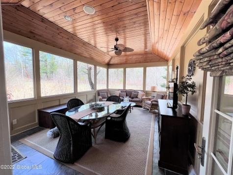 200 Agostino Avenue Niskayuna NY 12309