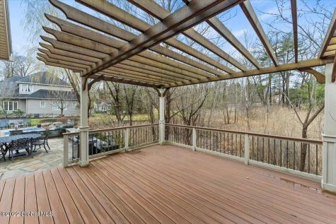 200 Agostino Avenue Niskayuna NY 12309