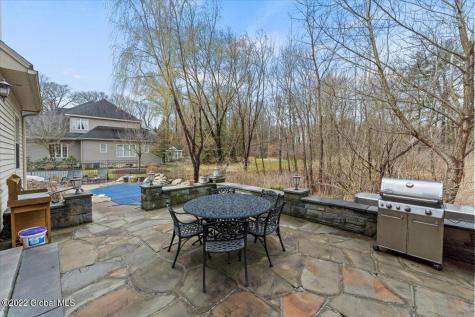 200 Agostino Avenue Niskayuna NY 12309