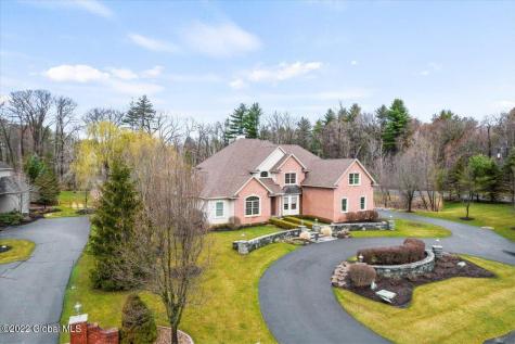 200 Agostino Avenue Niskayuna NY 12309