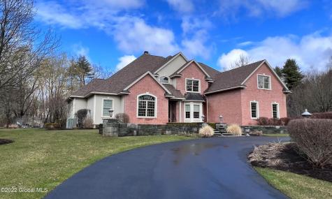 200 Agostino Avenue Niskayuna NY 12309