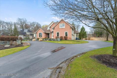 200 Agostino Avenue Niskayuna NY 12309