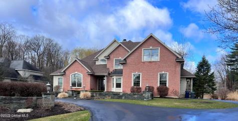 200 Agostino Avenue Niskayuna NY 12309