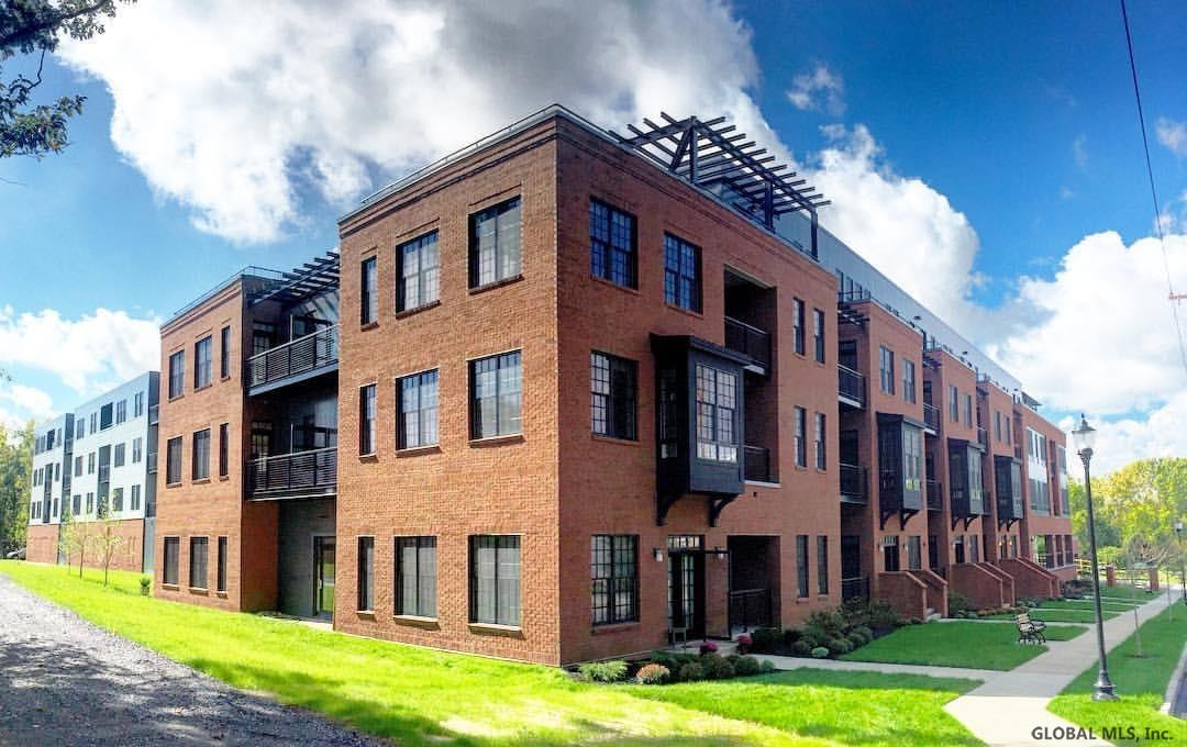 130 Excelsior Avenue Saratoga Springs NY 12866