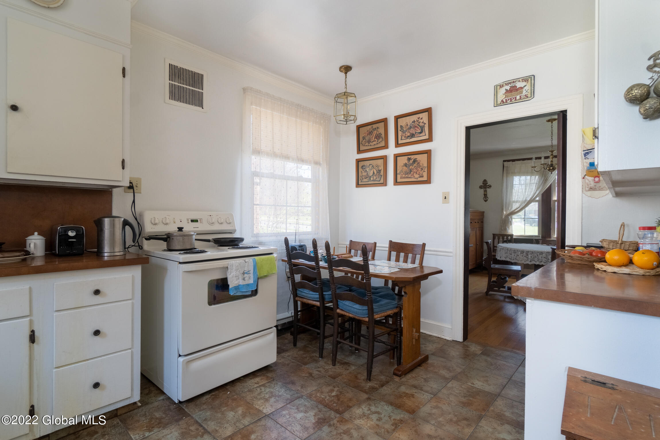 264 Lenox Avenue Albany NY 12208