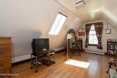 264 Lenox Avenue Albany NY 12208