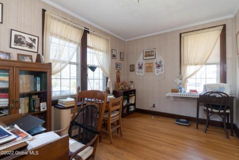 264 Lenox Avenue Albany NY 12208