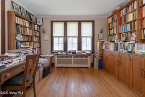 264 Lenox Avenue Albany NY 12208