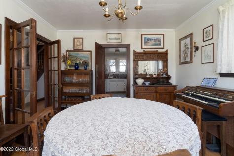 264 Lenox Avenue Albany NY 12208