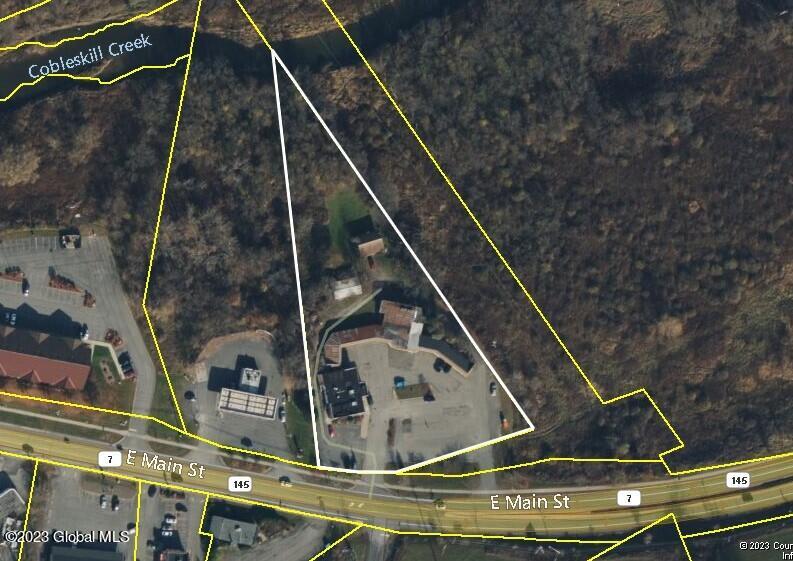1009 E Main Street Cobleskill NY 12043