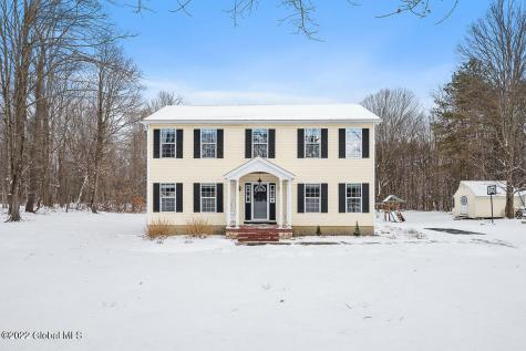 302 Waters Road East Greenbush NY 12061