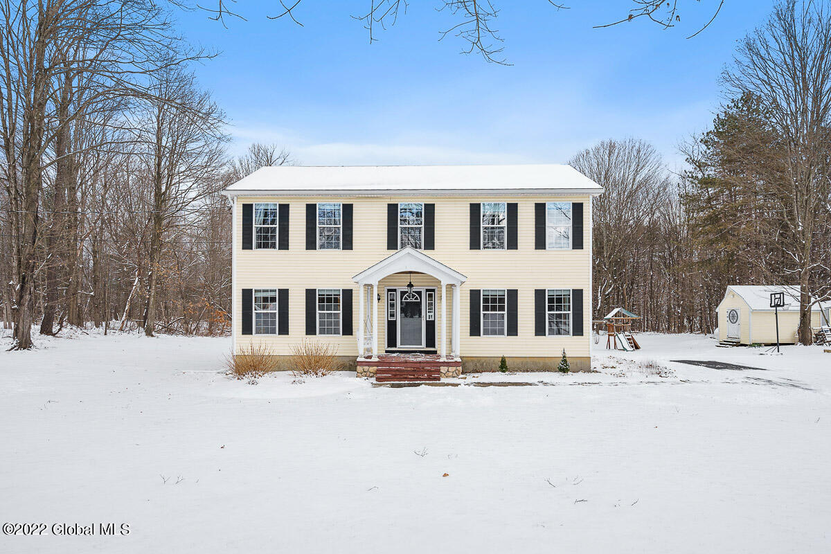 302 Waters Road East Greenbush NY 12061