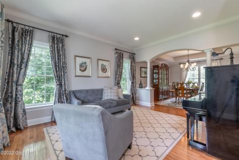 85 Chatsworth Way Clifton Park NY 12065