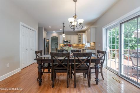85 Chatsworth Way Clifton Park NY 12065