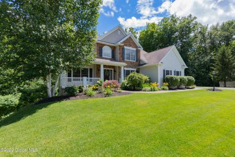85 Chatsworth Way Clifton Park NY 12065